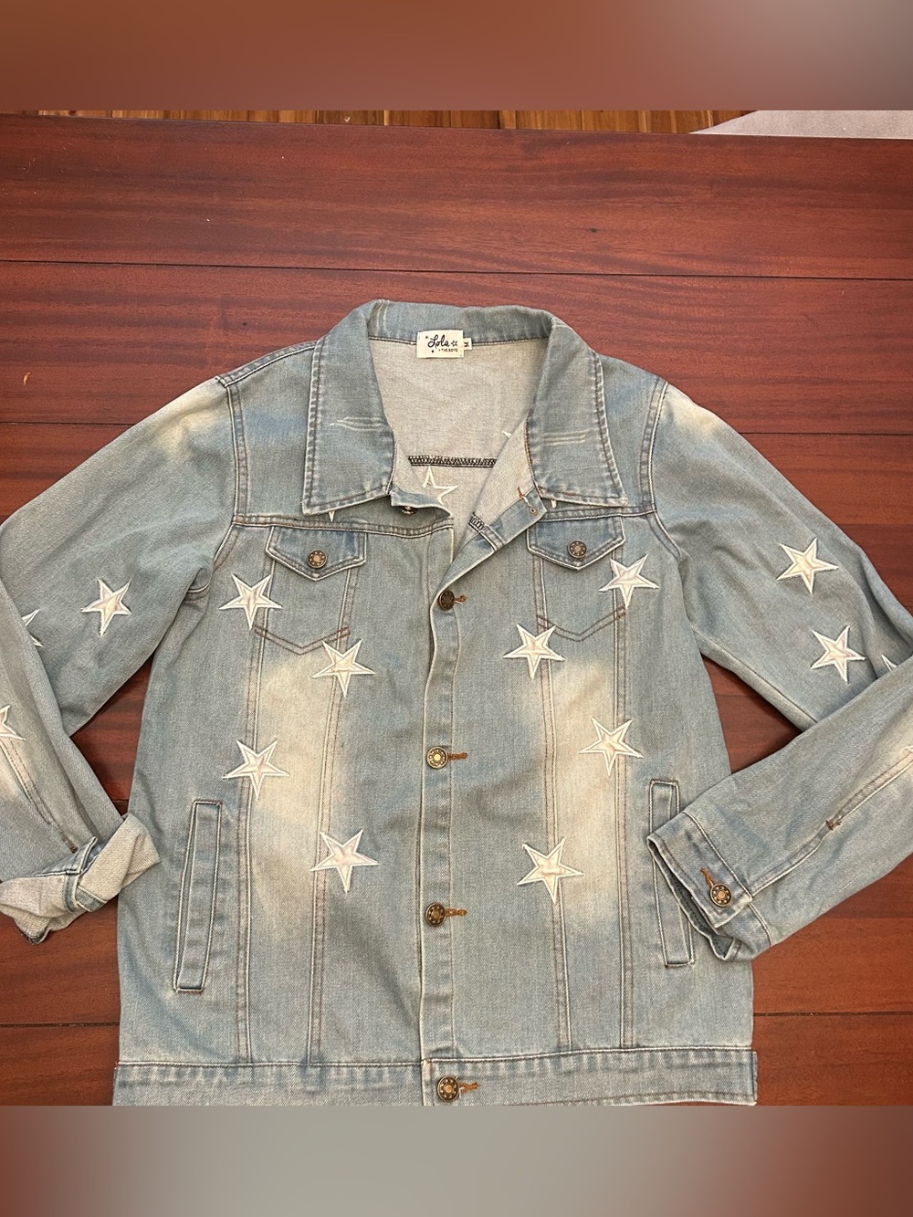 Lola + The Boys Star Denim Jacket Size M NWOT Embroidered Stars